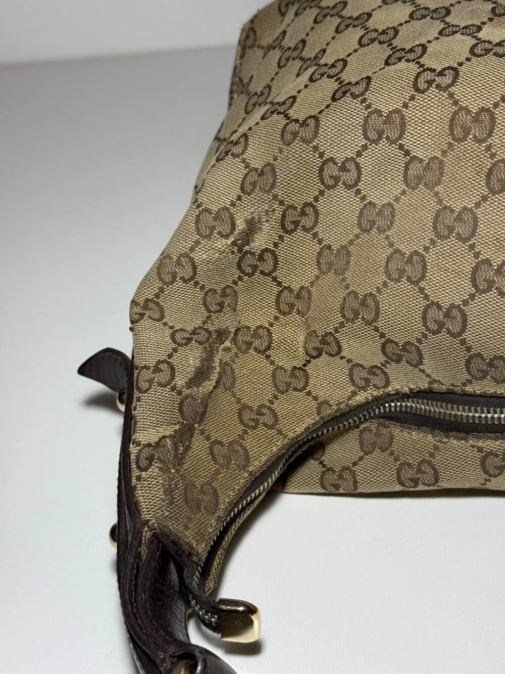 GUCCI VINTAGE GG CANVAS HORSEBIT HOBO BAG